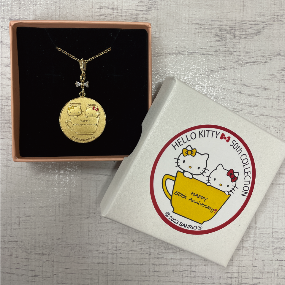 ハローキティ30周年記念 スワロフスキー Hello Kitty ゴールド 【公式 ハローキティ30周年記念 スワロフスキー Hello Kitty ゴールド 【公式